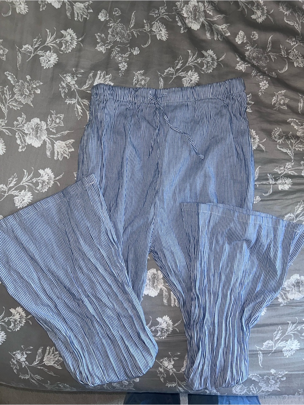 Linen Blue & White Stripe Wide-Leg Pants